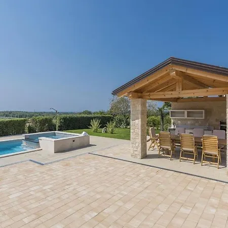 Sunset Villa